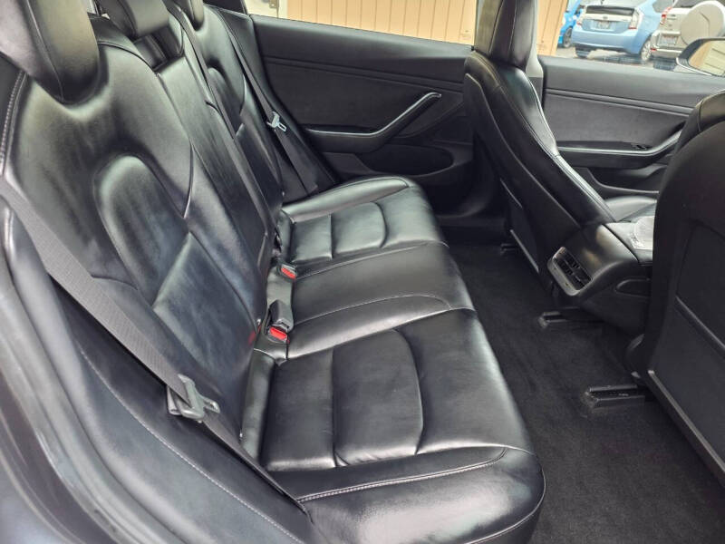 2018 Tesla Model 3 Mid Range