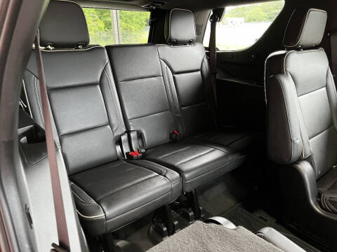 2022 GMC Yukon SLT