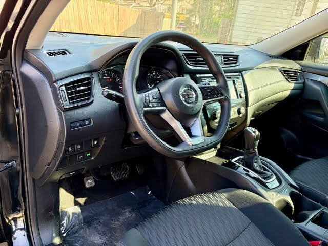 2020 Nissan Rogue S