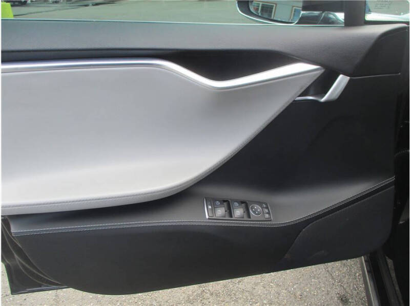 2014 Tesla Model S 85