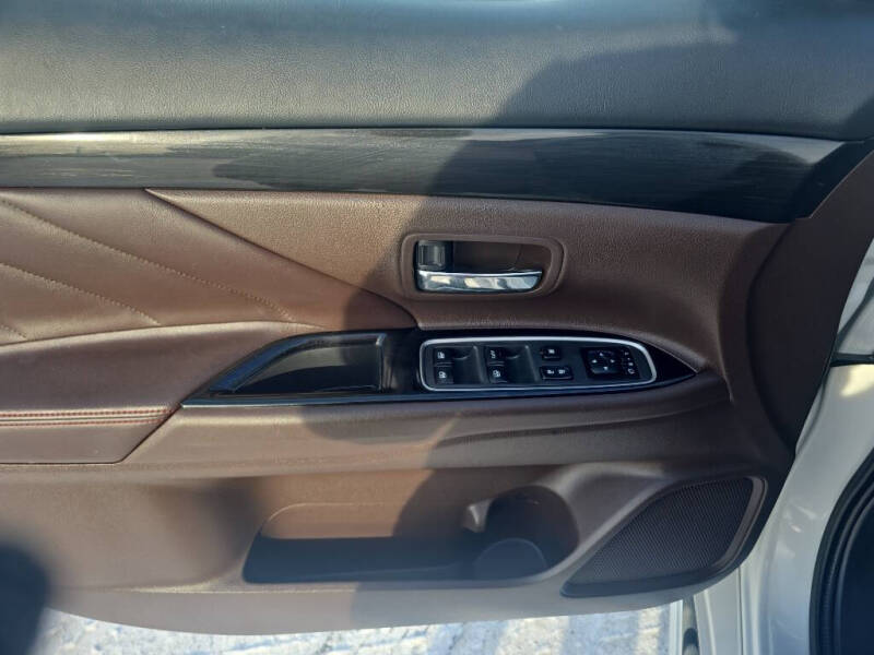 2018 Mitsubishi Outlander PHEV SEL