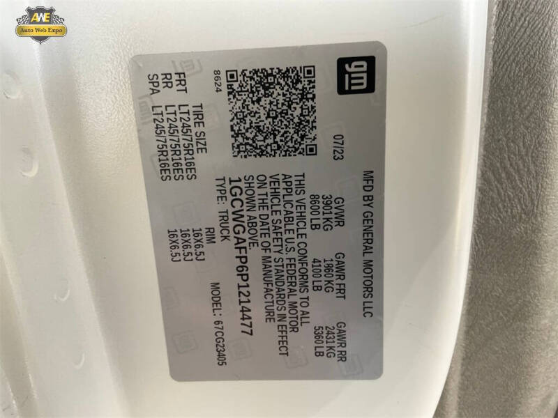 2023 Chevrolet Express 2500