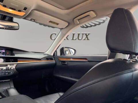 2013 Lexus ES 300h