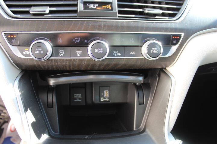 2019 Honda Accord Hybrid EX