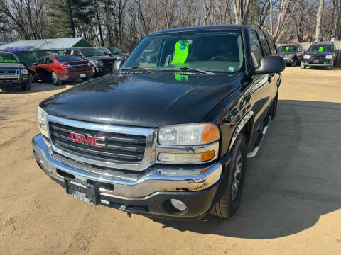 2006 GMC Sierra 1500 for sale at Northwoods Auto & Truck Sales in Machesney Park IL