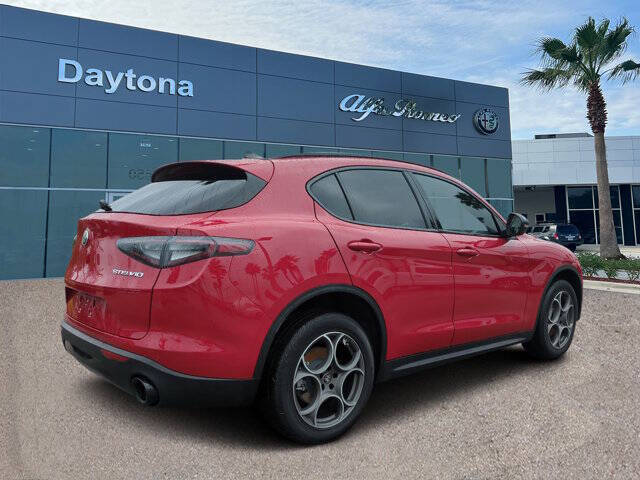 2025 Alfa Romeo Stelvio