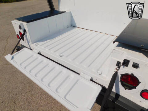 2008 AM General Hummer