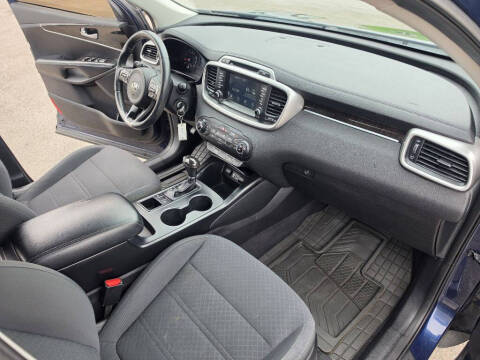2018 Kia Sorento L