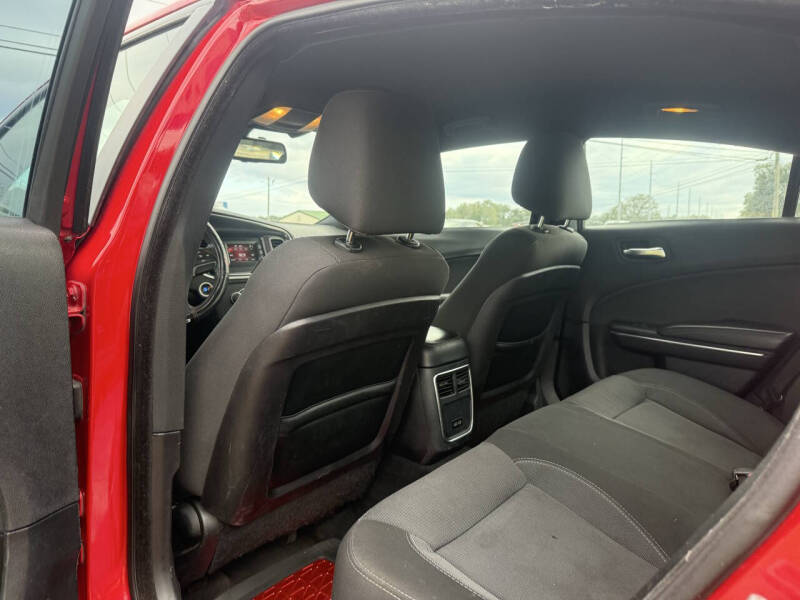 2016 Dodge Charger SE