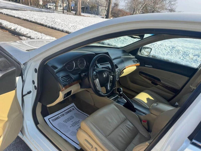 2011 Honda Accord EX-L w/Navi