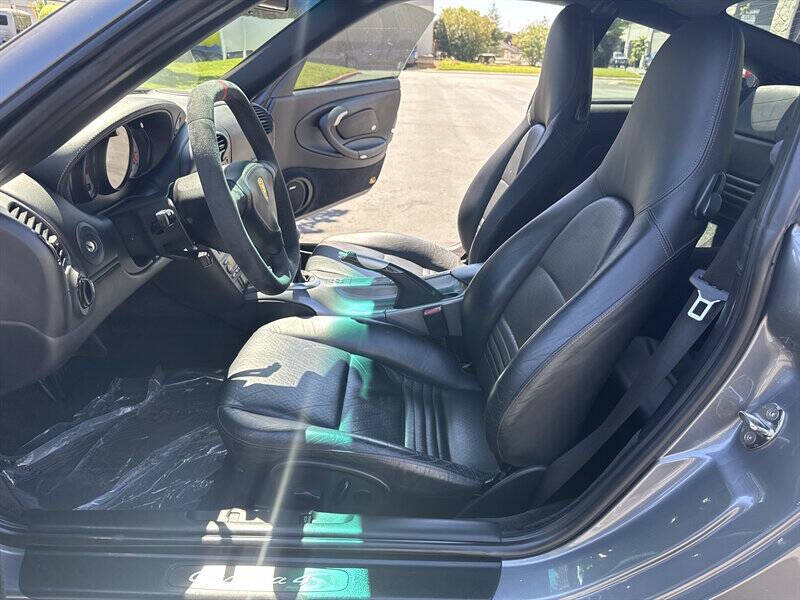 2003 Porsche 911 Carrera 4S