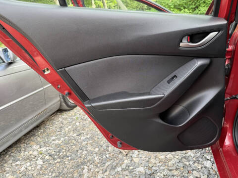 2015 Mazda MAZDA3 i SV