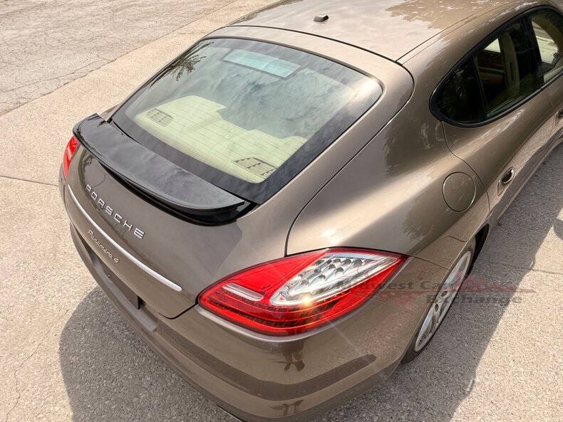 2011 Porsche Panamera