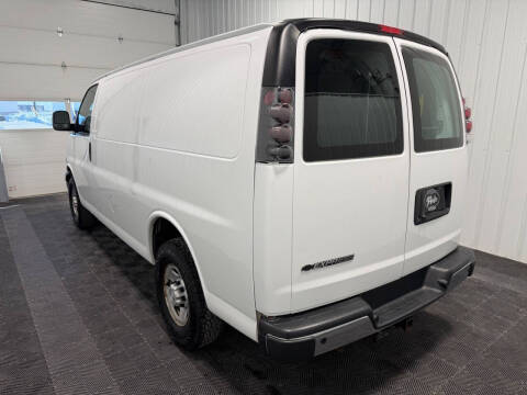 2020 Chevrolet Express 3500
