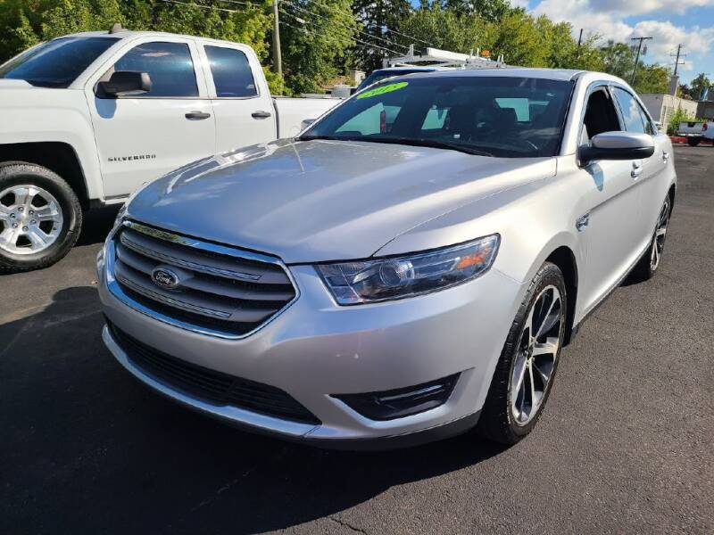 2015 Ford Taurus for sale at Redford Auto Quality Used Cars in Redford MI