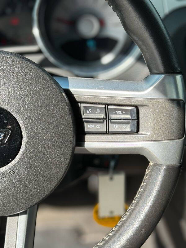 2011 Ford Mustang GT Premium