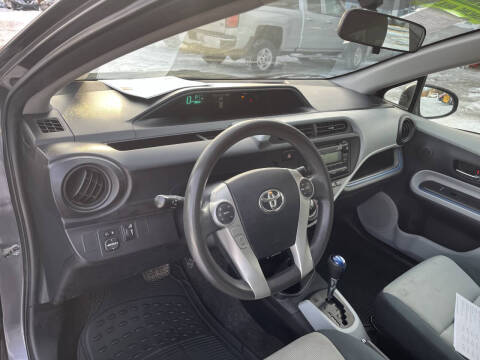 2012 Toyota Prius c Two