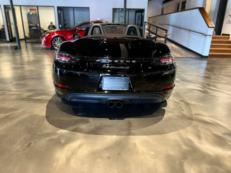 2024 Porsche 718 Boxster S