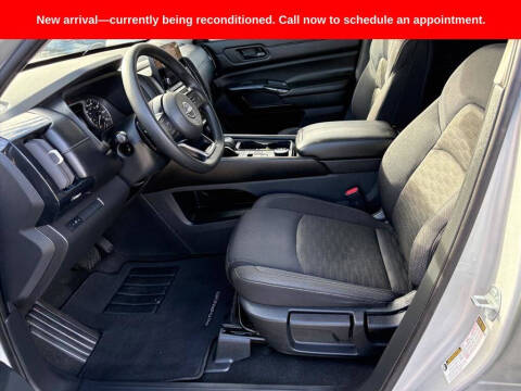 2024 Nissan Pathfinder S