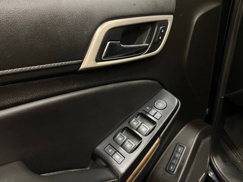 2020 GMC Yukon XL Denali