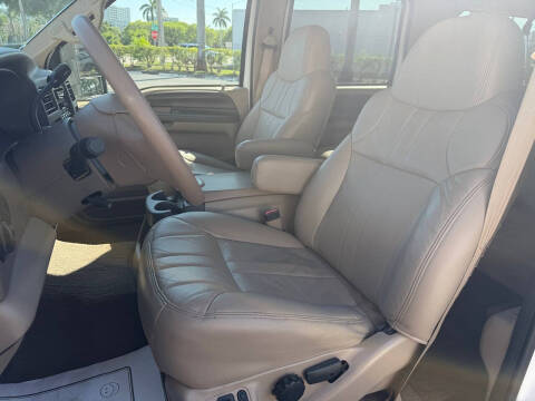2000 Ford Excursion XLT