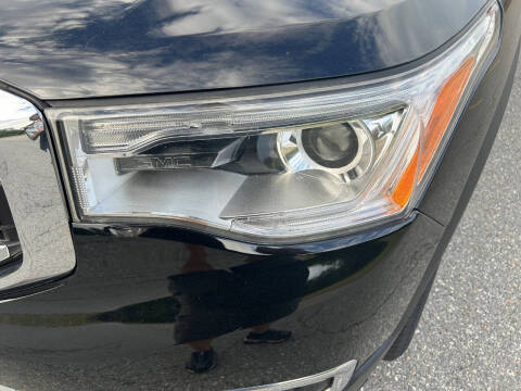 2017 GMC Acadia SLT-1