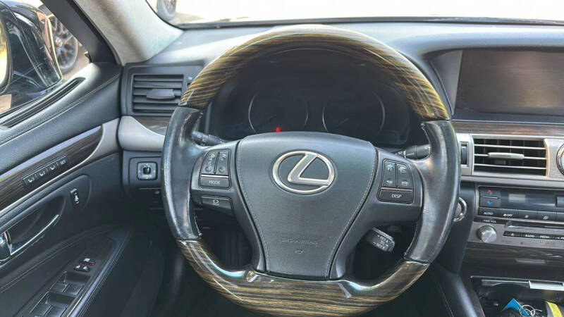 2014 Lexus LS 460