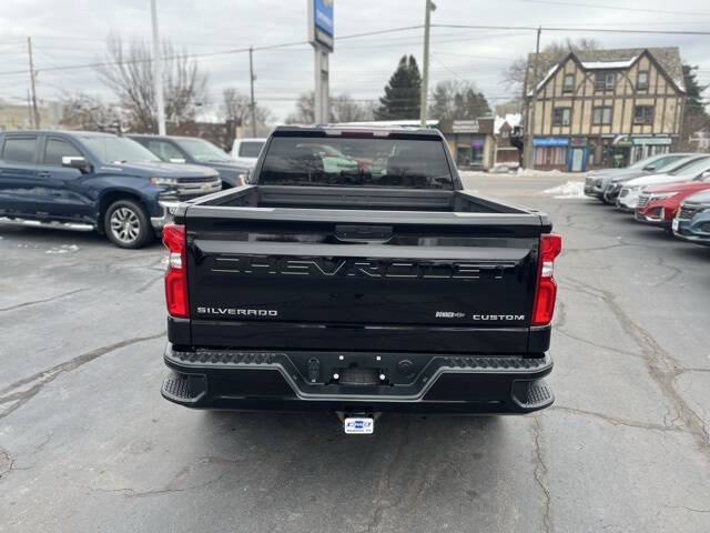 2020 Chevrolet Silverado 1500 Custom