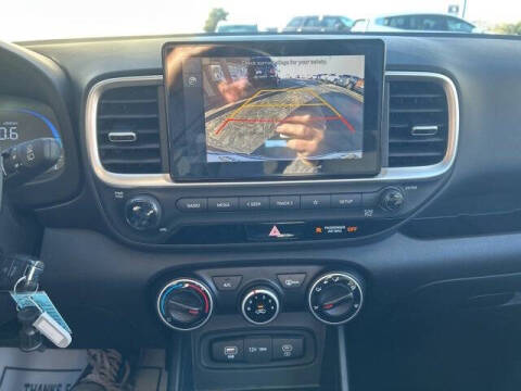 2026 Hyundai Venue SE