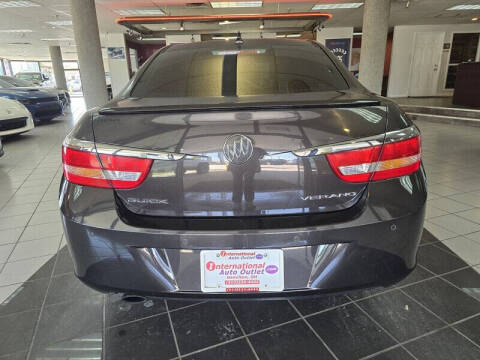 2012 Buick Verano Leather Group