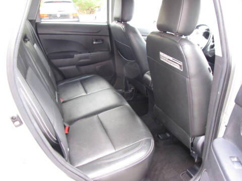 2013 Mitsubishi Outlander Sport SE