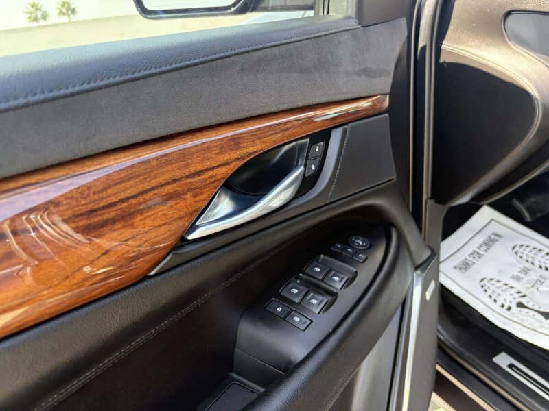 2015 Cadillac Escalade Premium