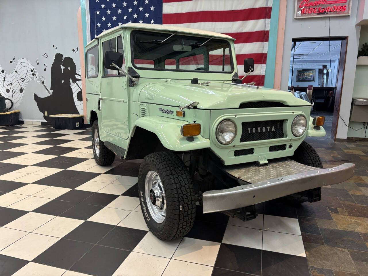 1970 Toyota Land Cruiser 6