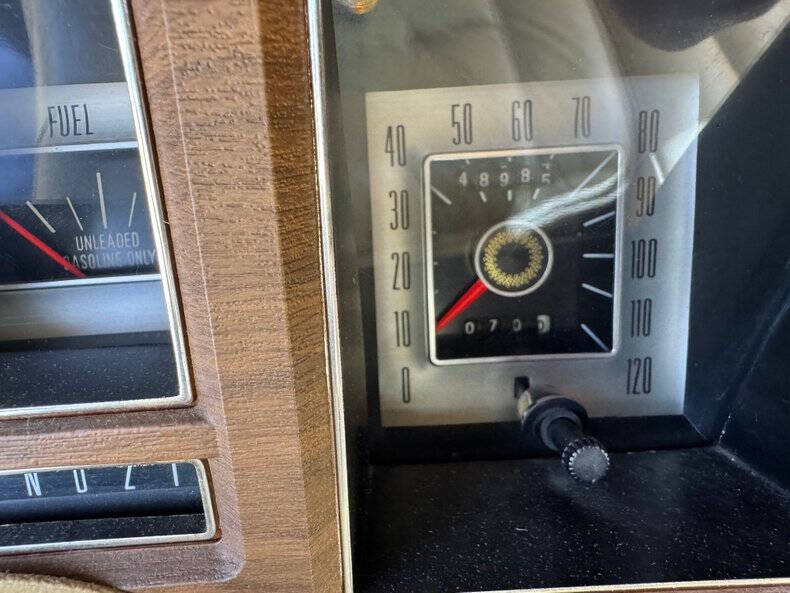1976 Lincoln Continental