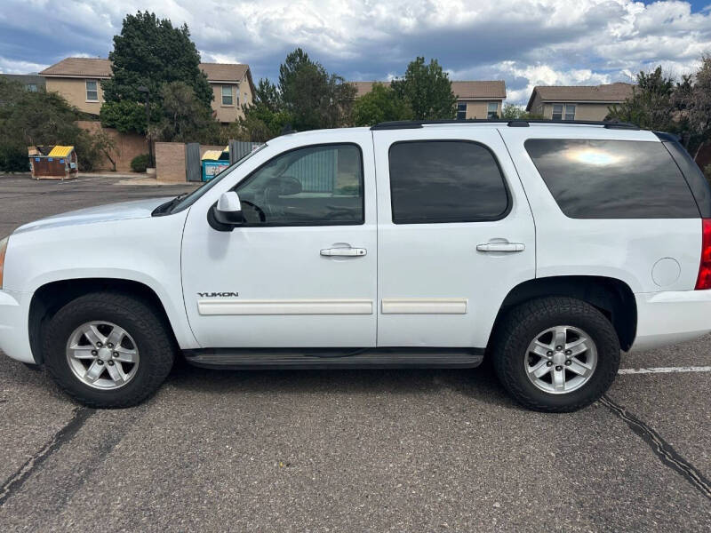 2011 GMC Yukon SLE