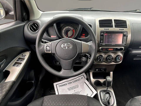 2013 Scion xD 10 Series