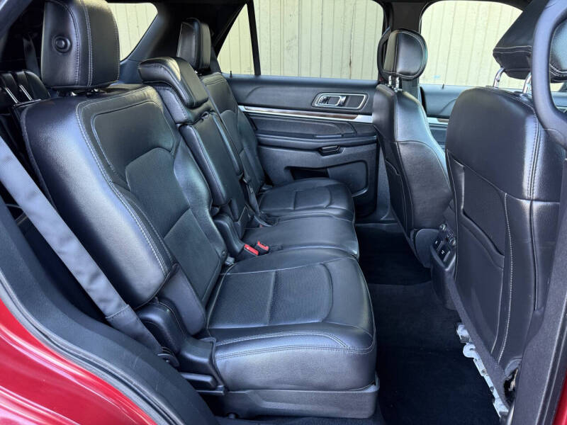 2017 Ford Explorer Limited