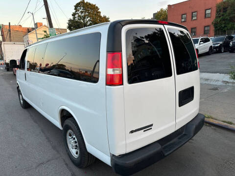 2015 Chevrolet Express LS 3500