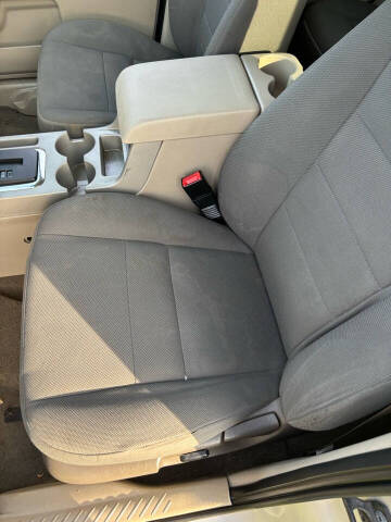 2009 Ford Escape XLT