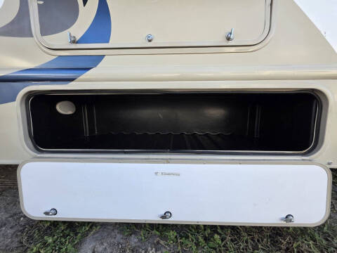 2020 Thor Motor Coach Freedom Elite