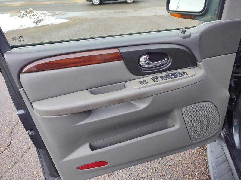 2004 GMC Envoy XL SLT