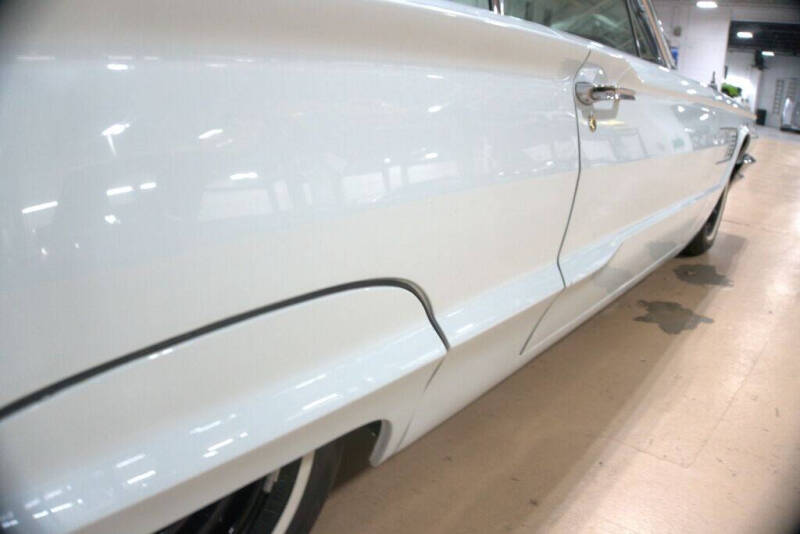 1965 Ford Thunderbird