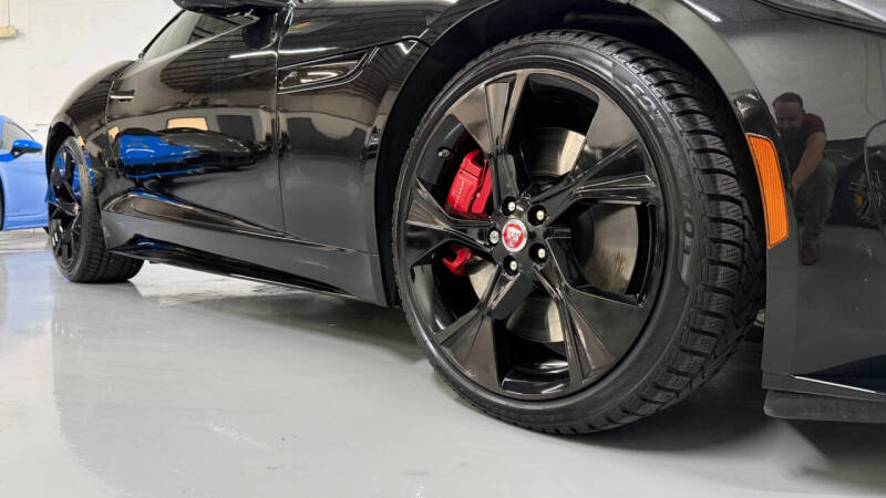 2023 Jaguar F-TYPE P450 R-Dynamic