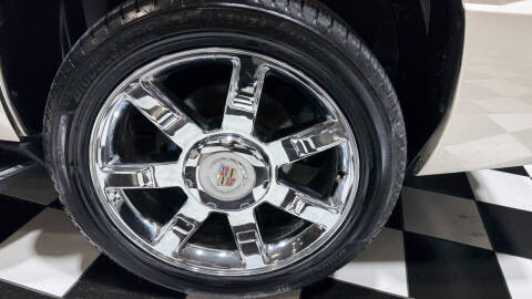 2013 Cadillac Escalade Luxury