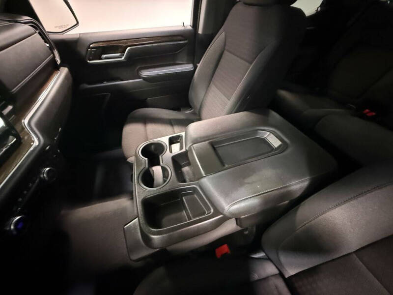 2022 GMC Sierra 1500 Elevation Standard
