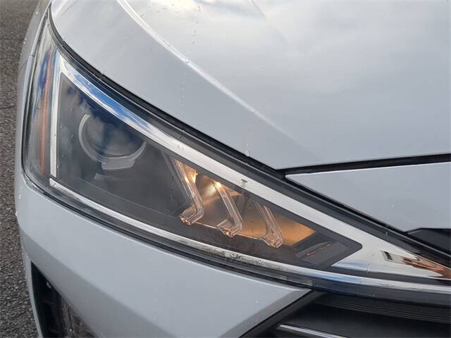 2020 Hyundai Elantra