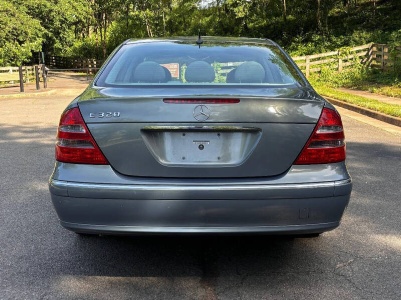 2004 Mercedes-Benz E-Class E 320
