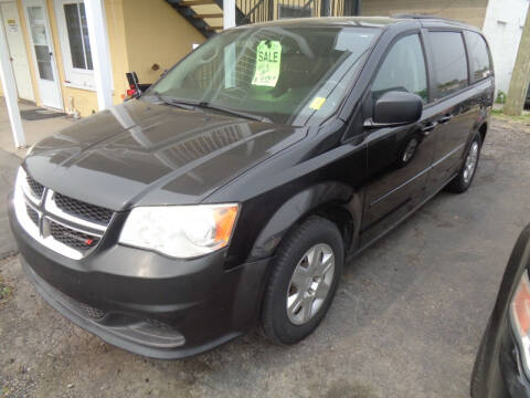 2013 Dodge Grand Caravan for sale at Aspen Auto Sales in Wayne MI