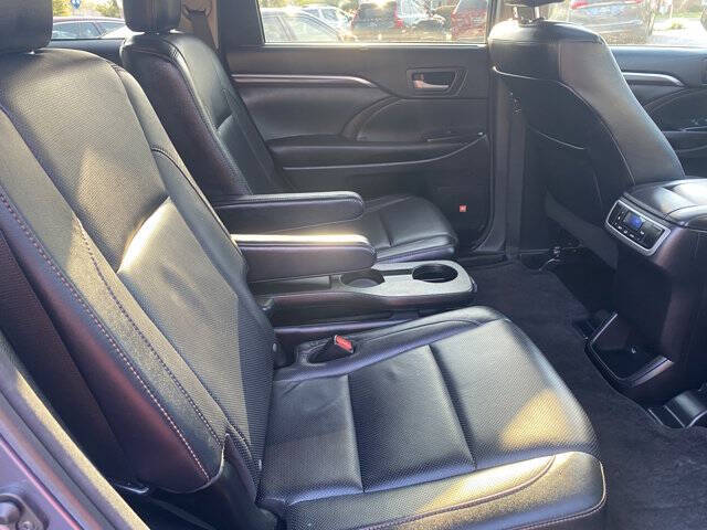 2016 Toyota Highlander