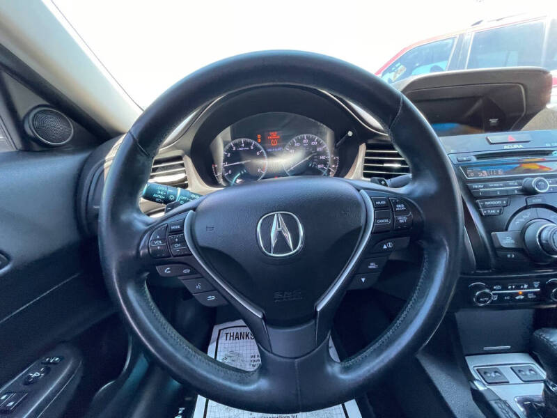 2013 Acura ILX 2.0L w/Tech